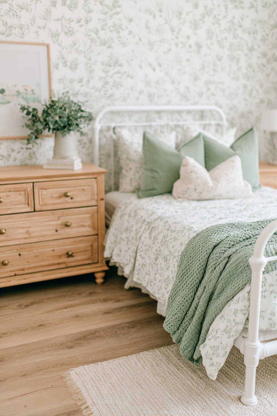 Botanical Wallpaper Accent