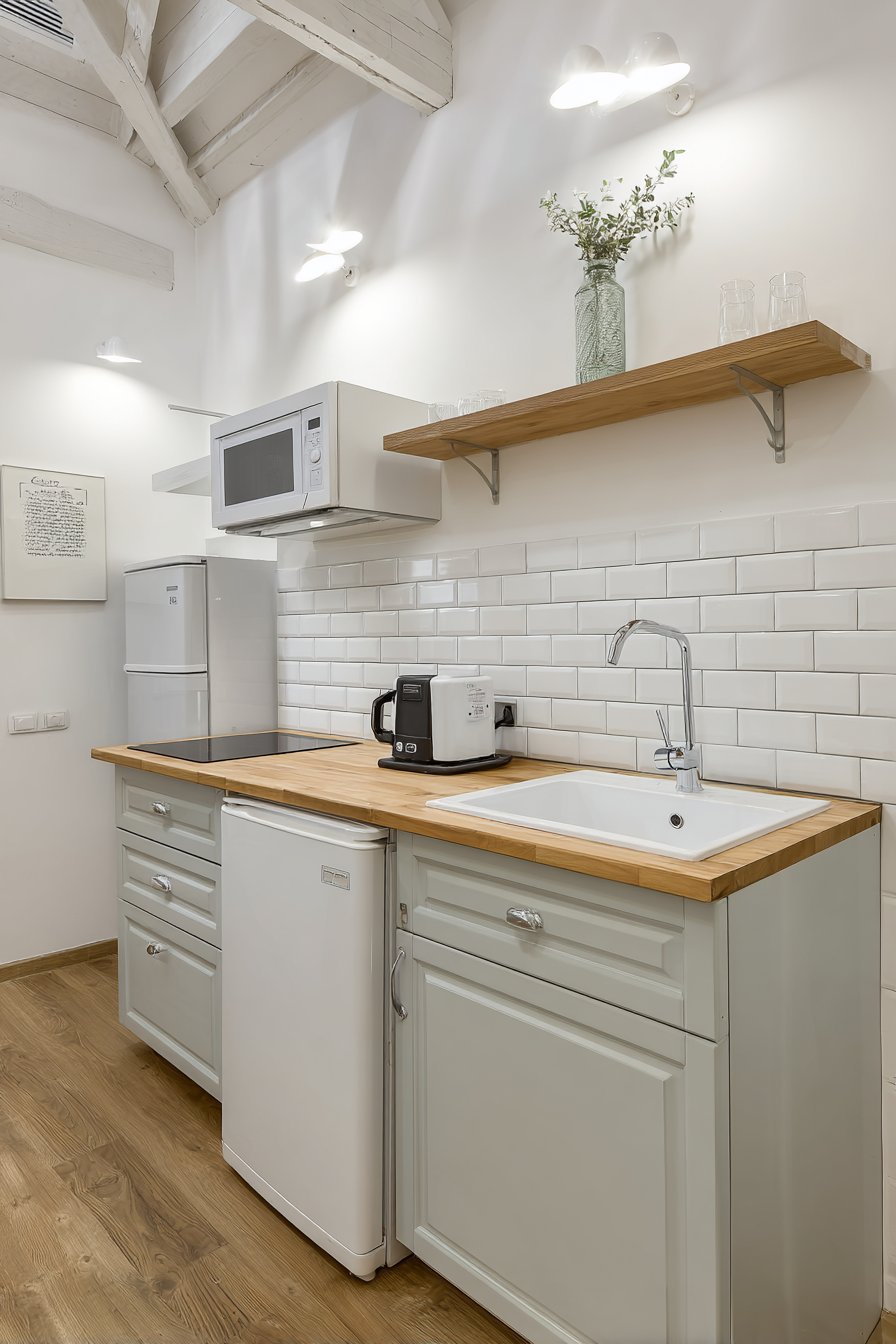 Studio Apartment Single-Wall Solution