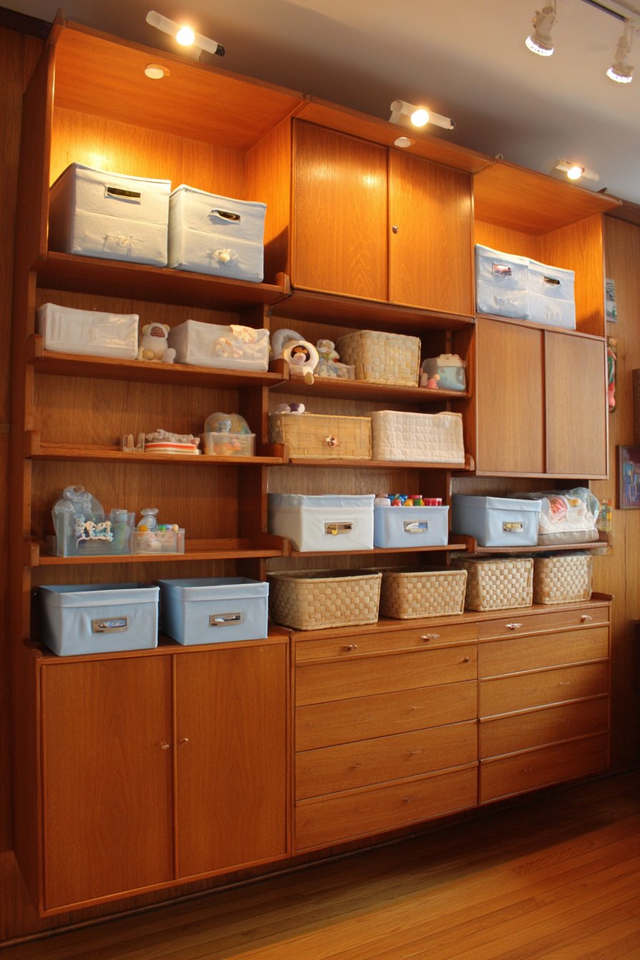 Modular Storage Systems with Danish Modern Precision