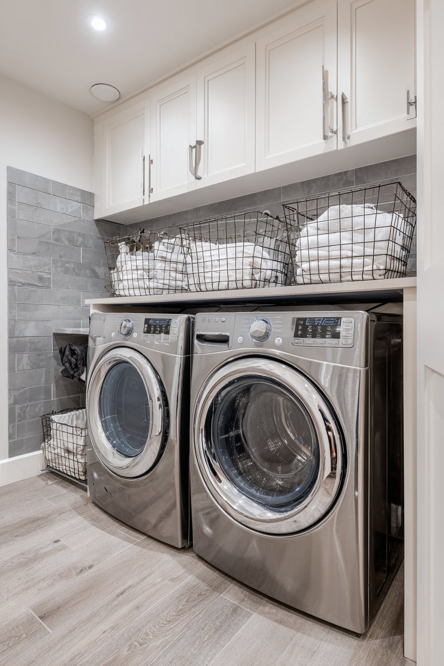 Ultra-Narrow Hallway Alcove Design
