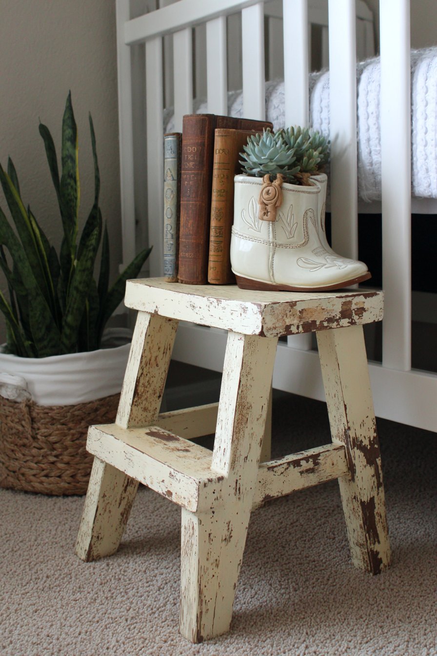 Layered Corner Vignette