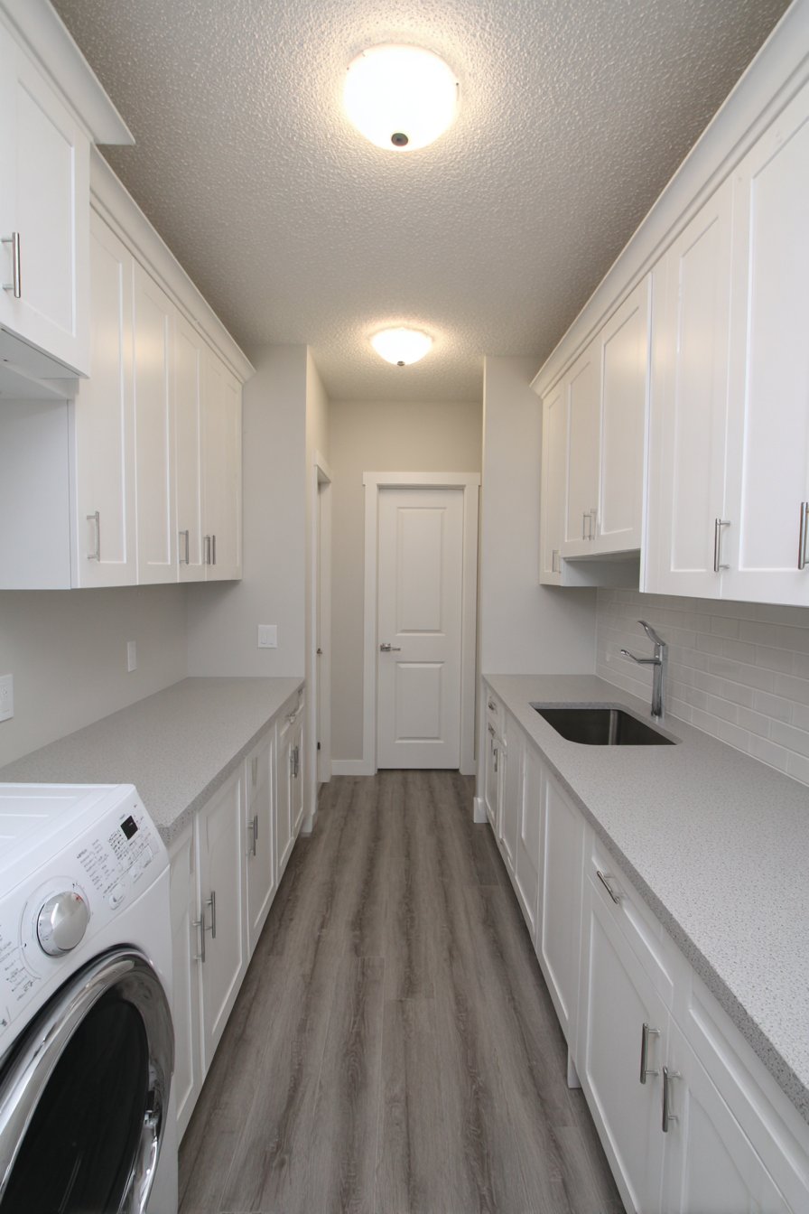 Galley-Style U-Shaped Work Area