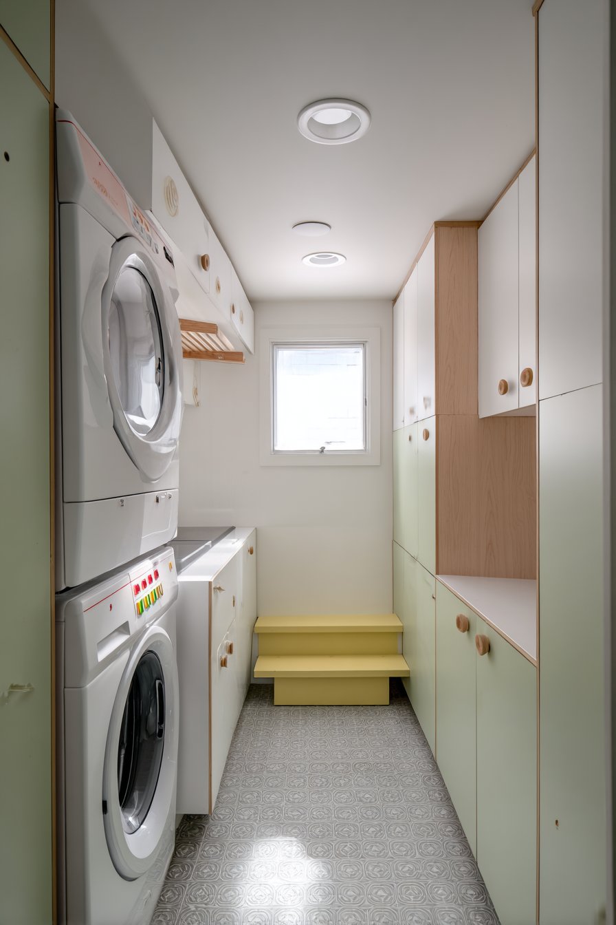 Compact Stacked Efficiency Design