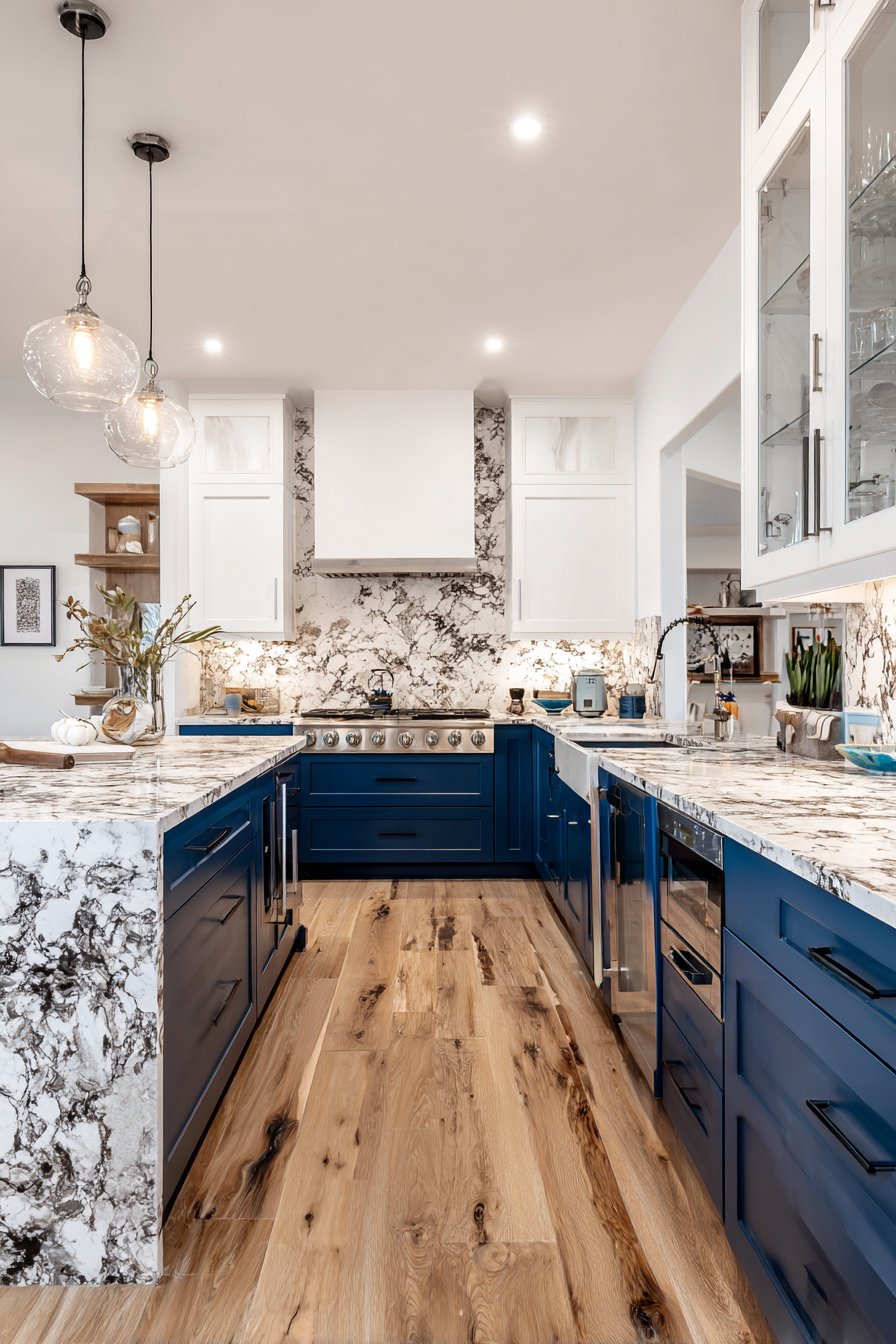 Transitional Navy and White Contrast