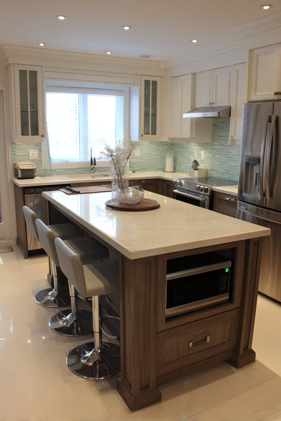 Multifunctional Two-Tier Island Design