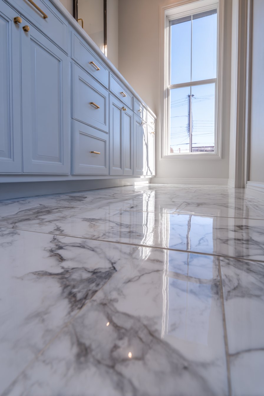 Coastal Marble-Look Porcelain